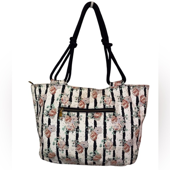 FARMHOUSE IS MY STYLE “Black, White and Blooms” Style Zippered Shoulder Tote - Picture 2 of 6